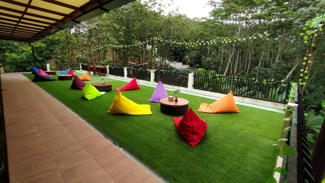 Kasuari Exotic Resort Magelang Luaran gambar