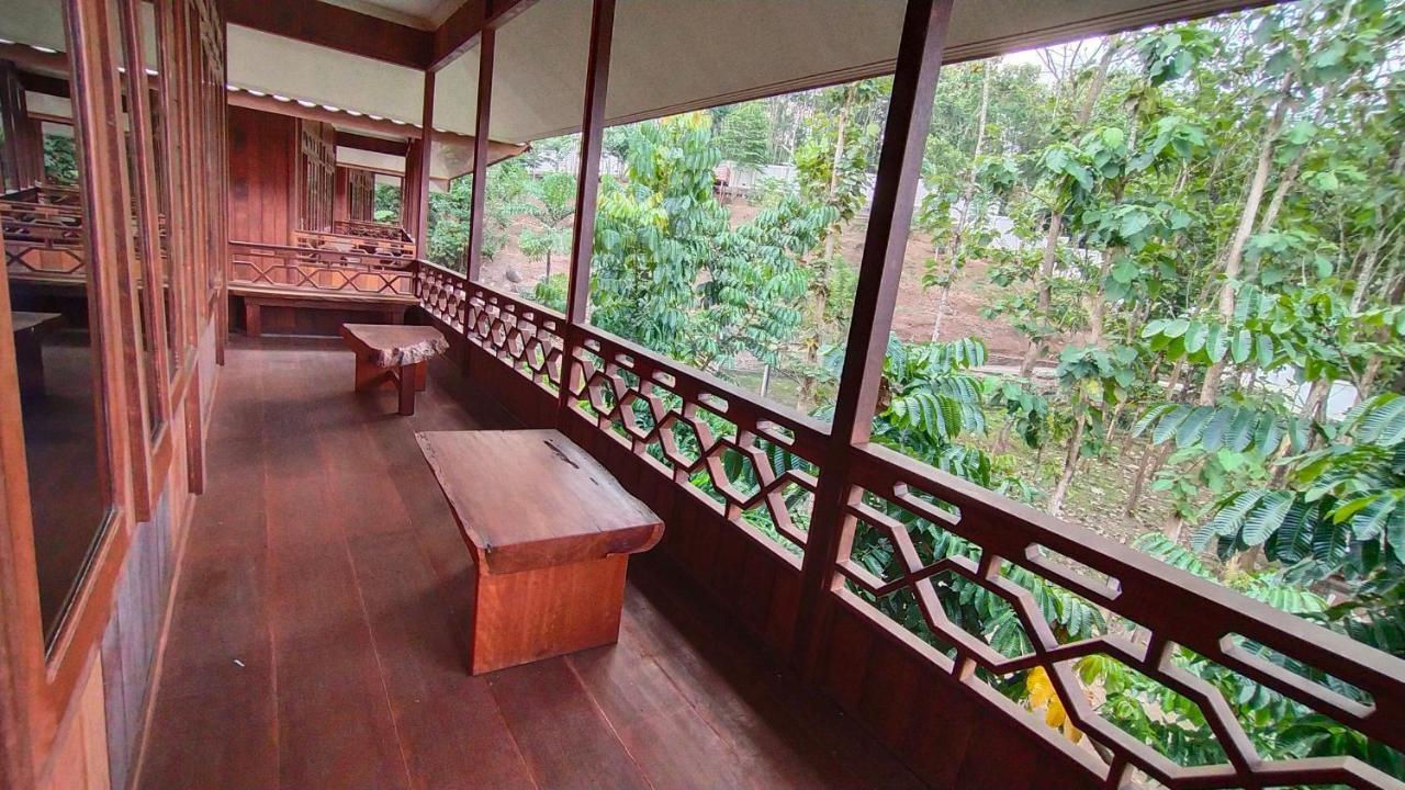 Kasuari Exotic Resort Magelang Luaran gambar