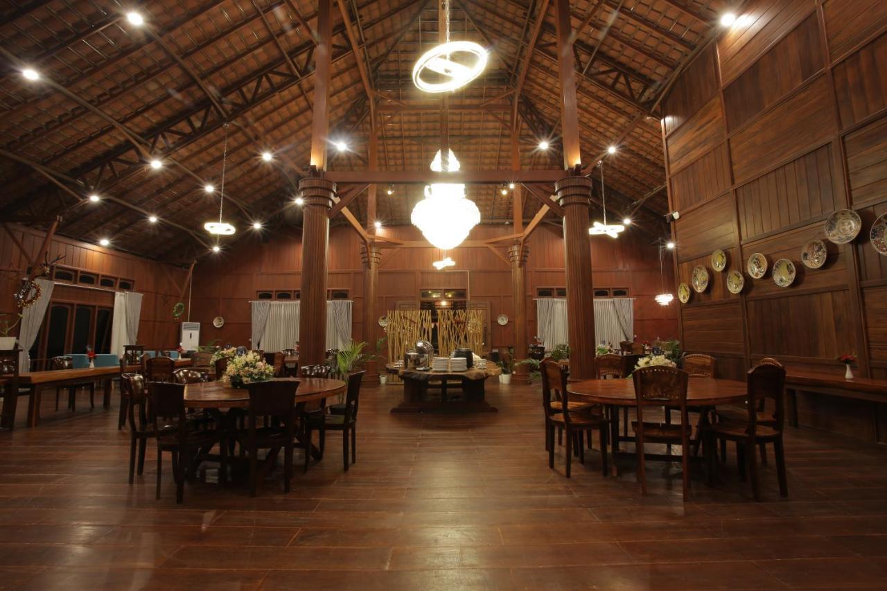 Kasuari Exotic Resort Magelang Luaran gambar