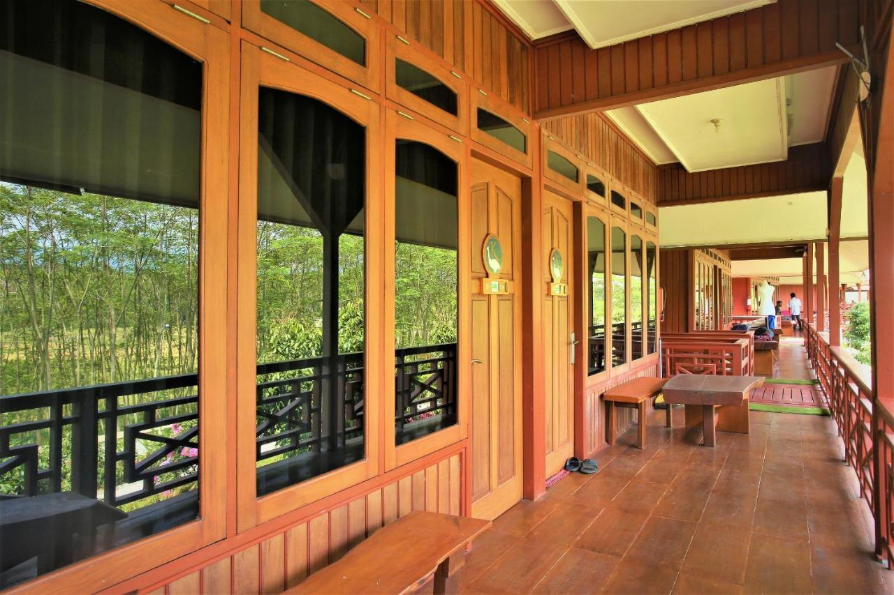 Kasuari Exotic Resort Magelang Luaran gambar